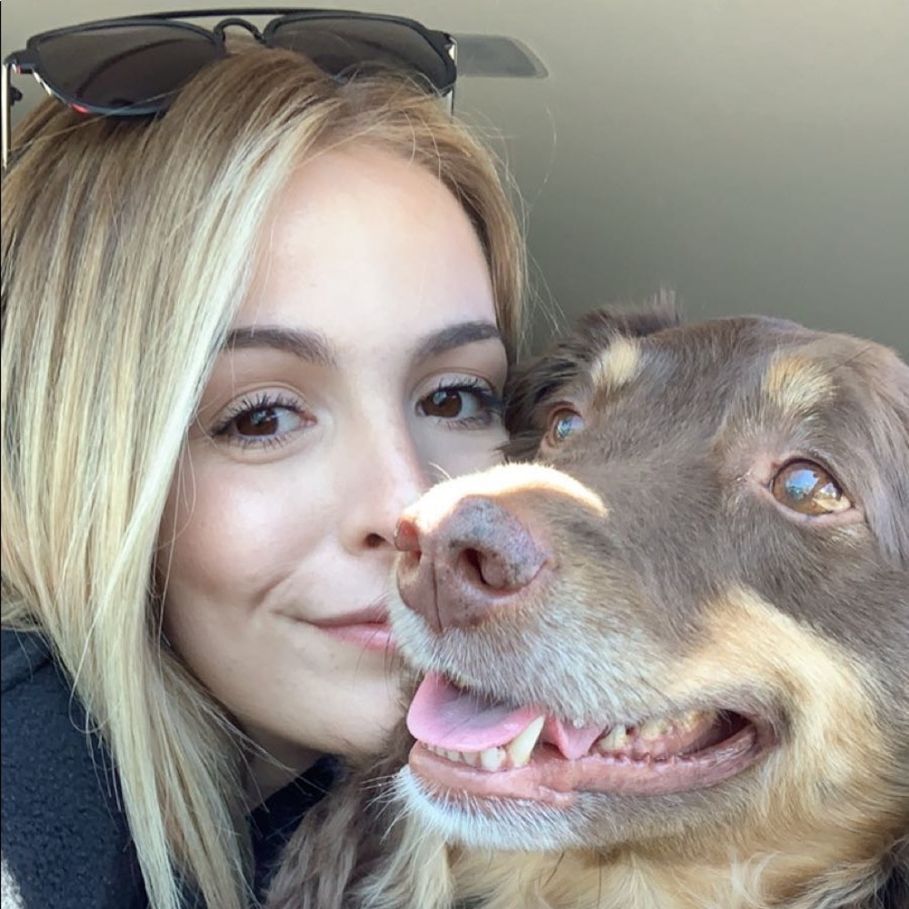 Meet your Posher, Emily